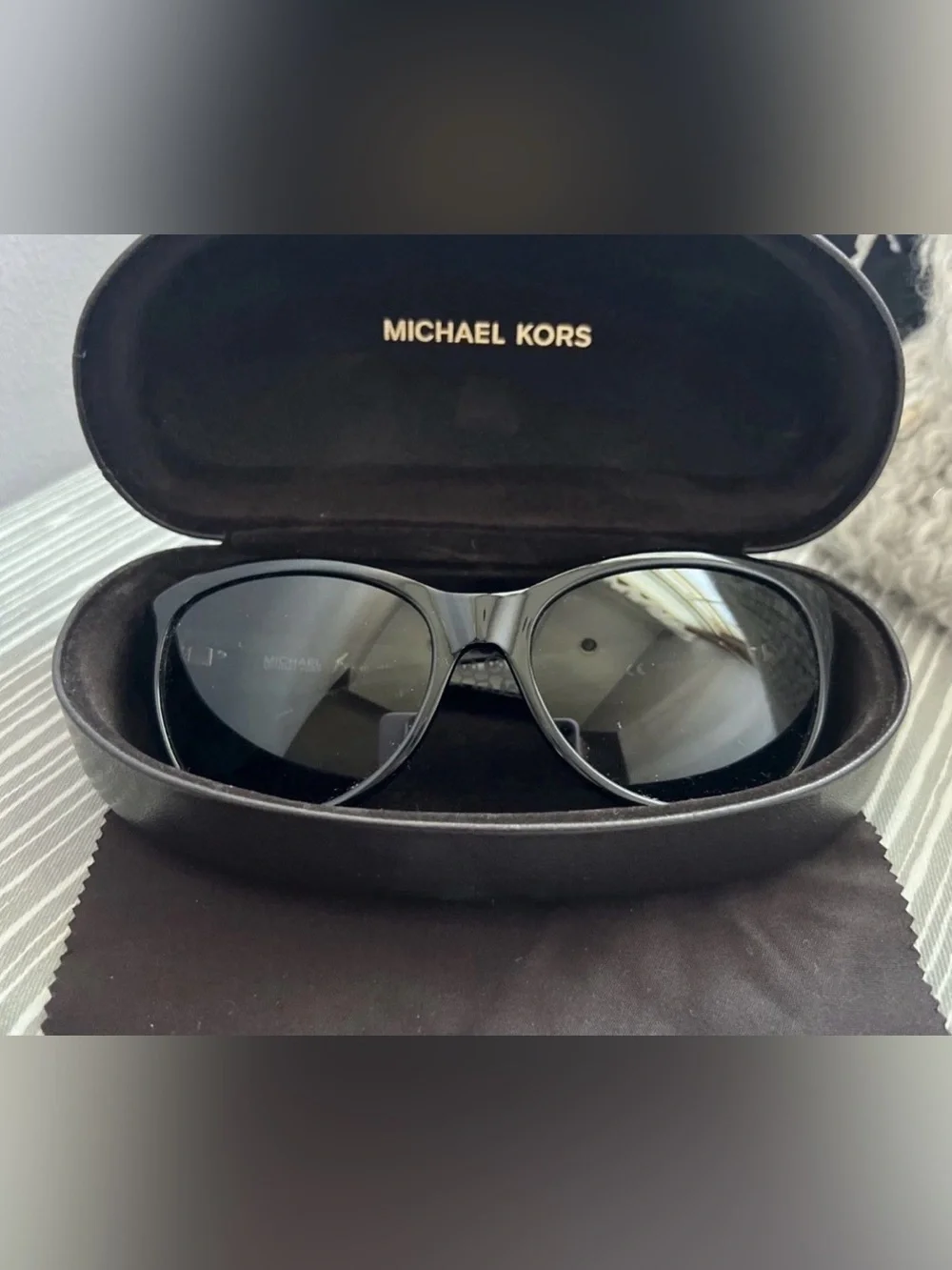 Michael Kors Vivian Black Prescription Eye Women’s Sunglasses w/ Case & Cloth
